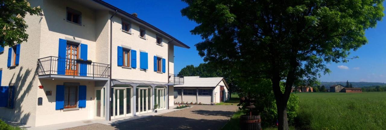 Borzano B&B Des Artistes מראה חיצוני תמונה